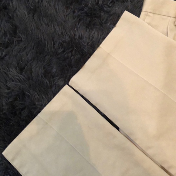 DOCKERS CLASSIC FIT KHAKIS - Picture 3 of 6